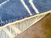 Load image into Gallery viewer, Moroccan rug, 5x8 rug, Beni Ourain, morrocan rug, Berber rug, Azilal rug, Berber rug, Bouchercher rug, FREE SHIPPING, Gift, Boho