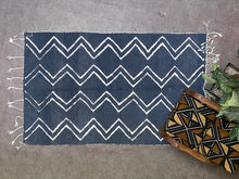 Load image into Gallery viewer, Moroccan rug, 5x8 rug, Beni Ourain, morrocan rug, Berber rug, Azilal rug, Berber rug, Bouchercher rug, FREE SHIPPING, Gift, Boho