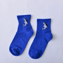 Load image into Gallery viewer, Women Daily Socks Harajuku Korea Japanese Cotton Kitten Flame Ulzzang Socks Men Chinese Cactus Gun Shark Alien Christmas Socks