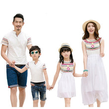 Load image into Gallery viewer, Mother And Daughter Beach Dresses And Father Son Summer T Shirts Family Matching Outfits 2019 Summer Fashion Outfits Family Look